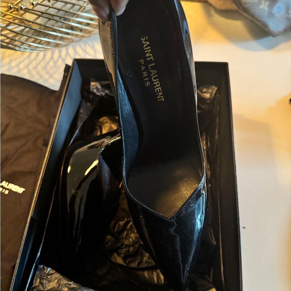 Saint Lauren Black Patent Stiletto Heels with Swarovski Bow Accent - Picture 2 of 9
